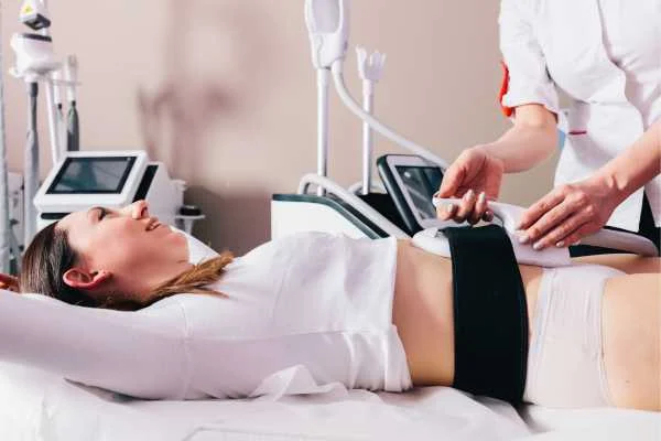 woman having body sculpting to help improve her body image and her mental health Merseyside