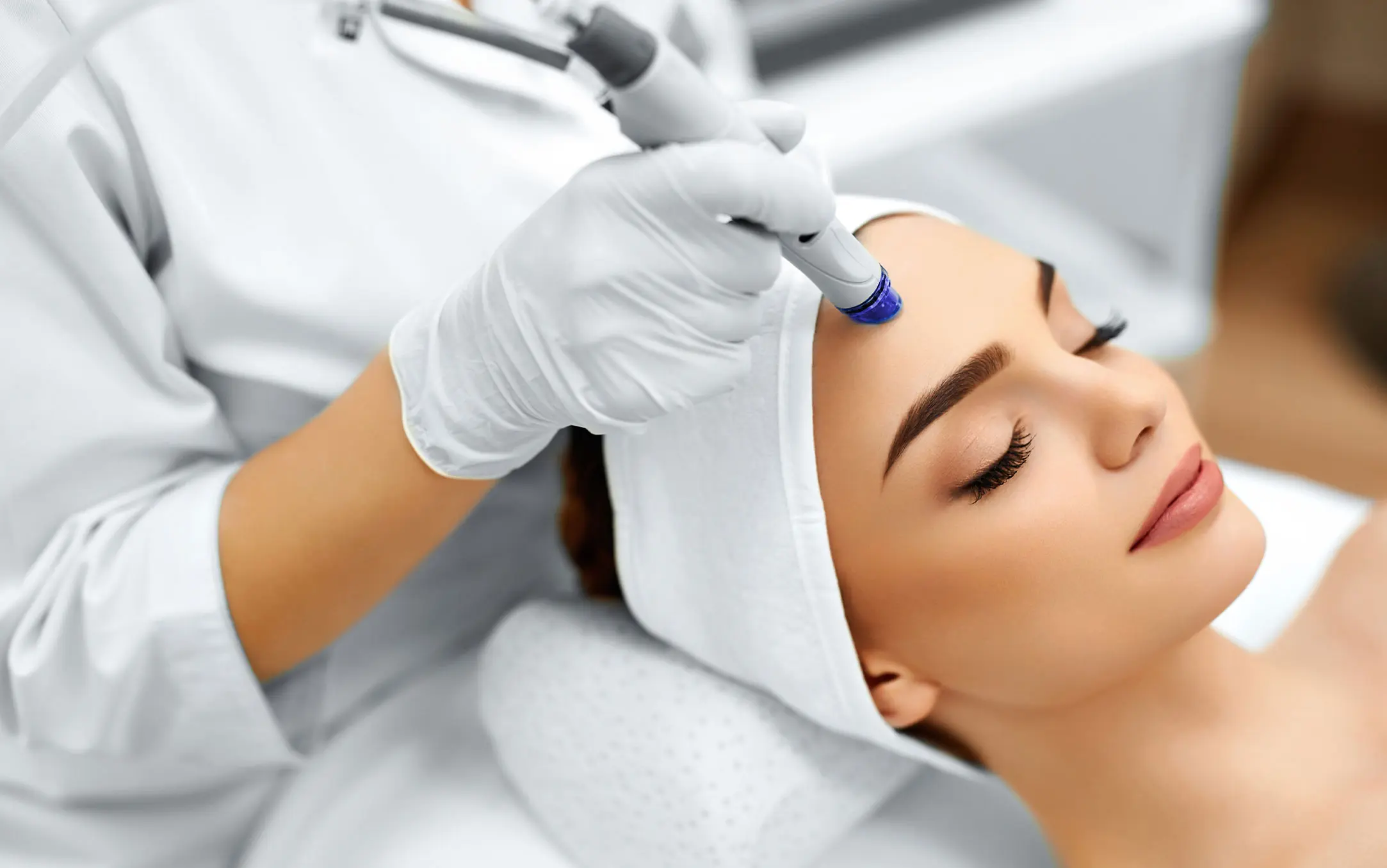 What Is Collagen Lift Therapy and How Can It Help Ageing, Loose Skin Merseyside?